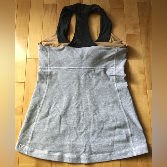 Lululemon scoop neck tank - Picture 2 of 2